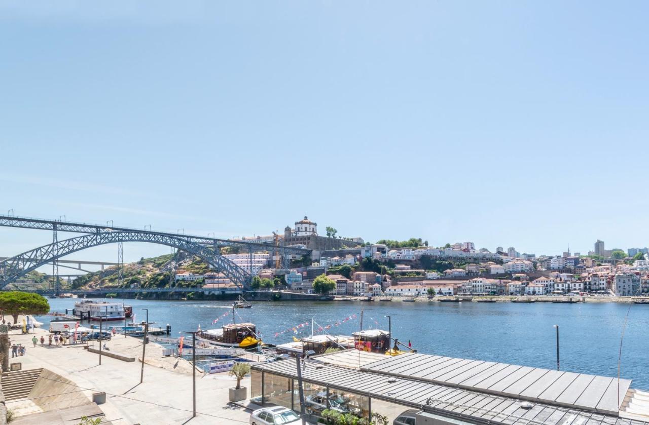 Oporto Street Fonte Taurina - Riverfront Suites (Adults Only) Exterior foto